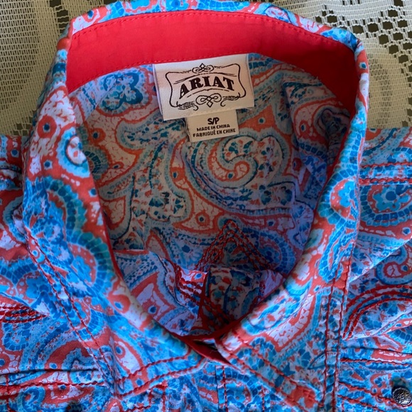 Ariat Bottom down long sleeve shirt - Picture 6 of 6